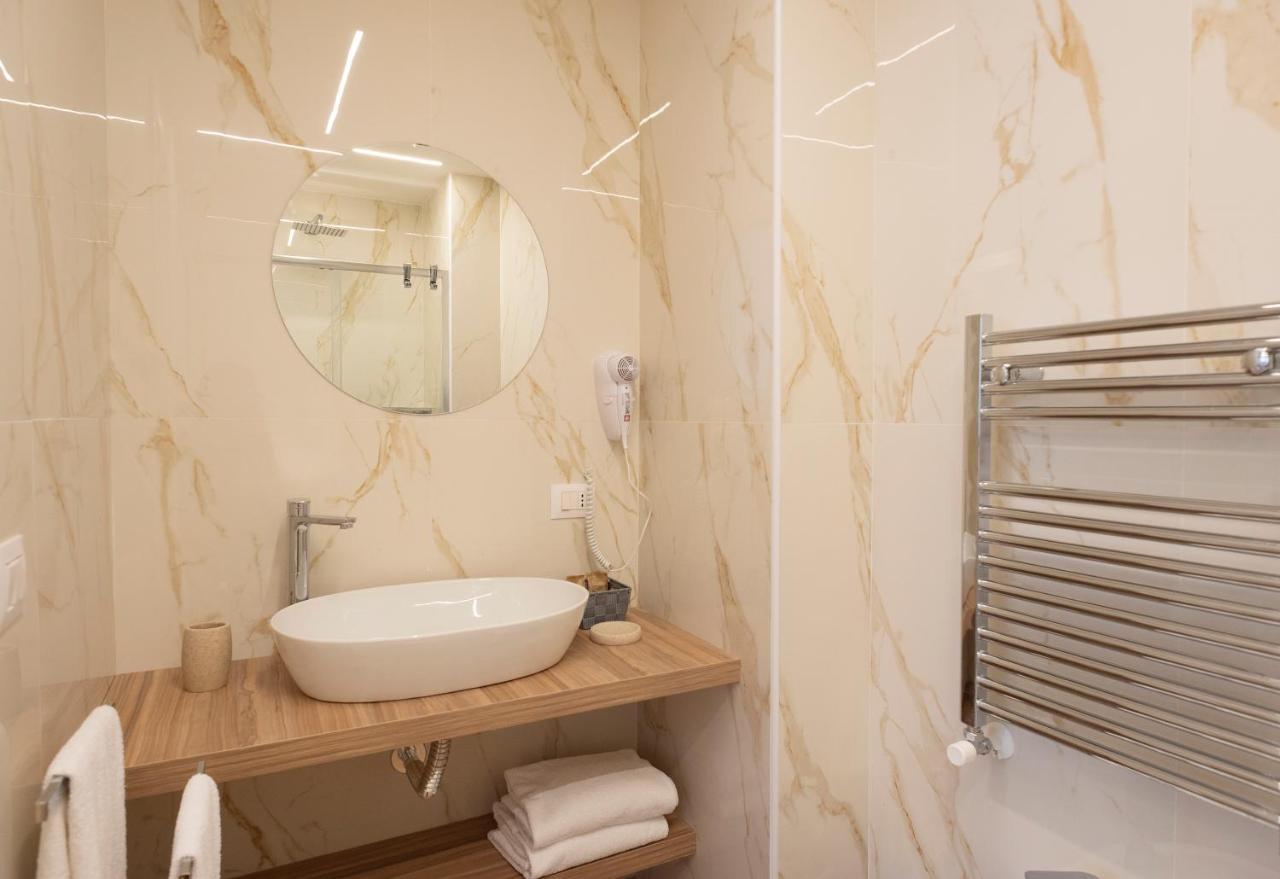 Hotel Toledo3 Neapol Zewnętrze zdjęcie