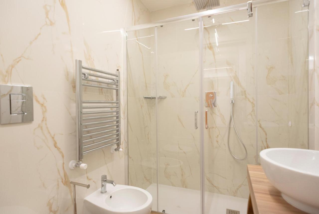 Hotel Toledo3 Neapol Zewnętrze zdjęcie