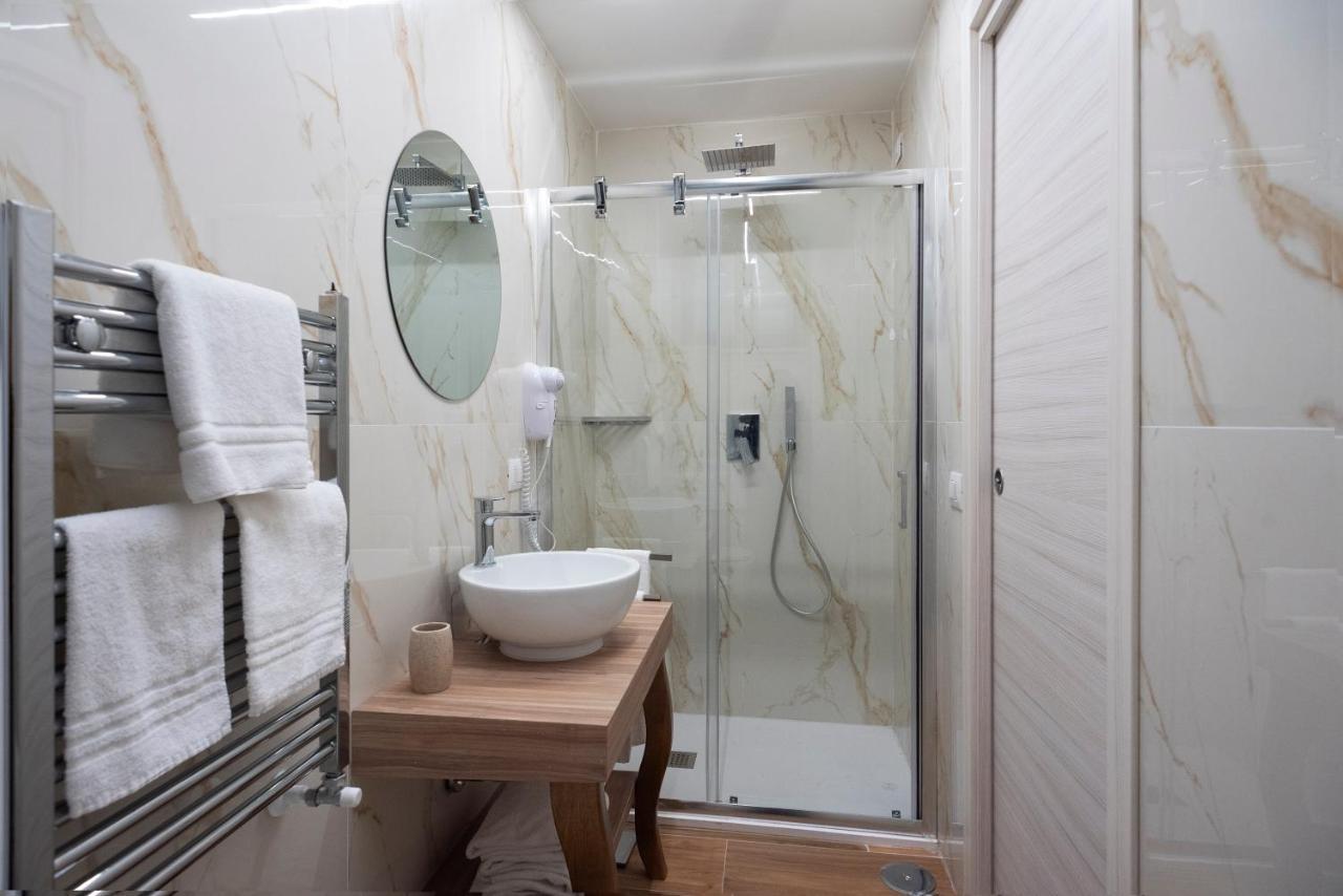 Hotel Toledo3 Neapol Zewnętrze zdjęcie